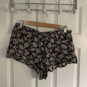 Forever 21 Black and Tan shorts